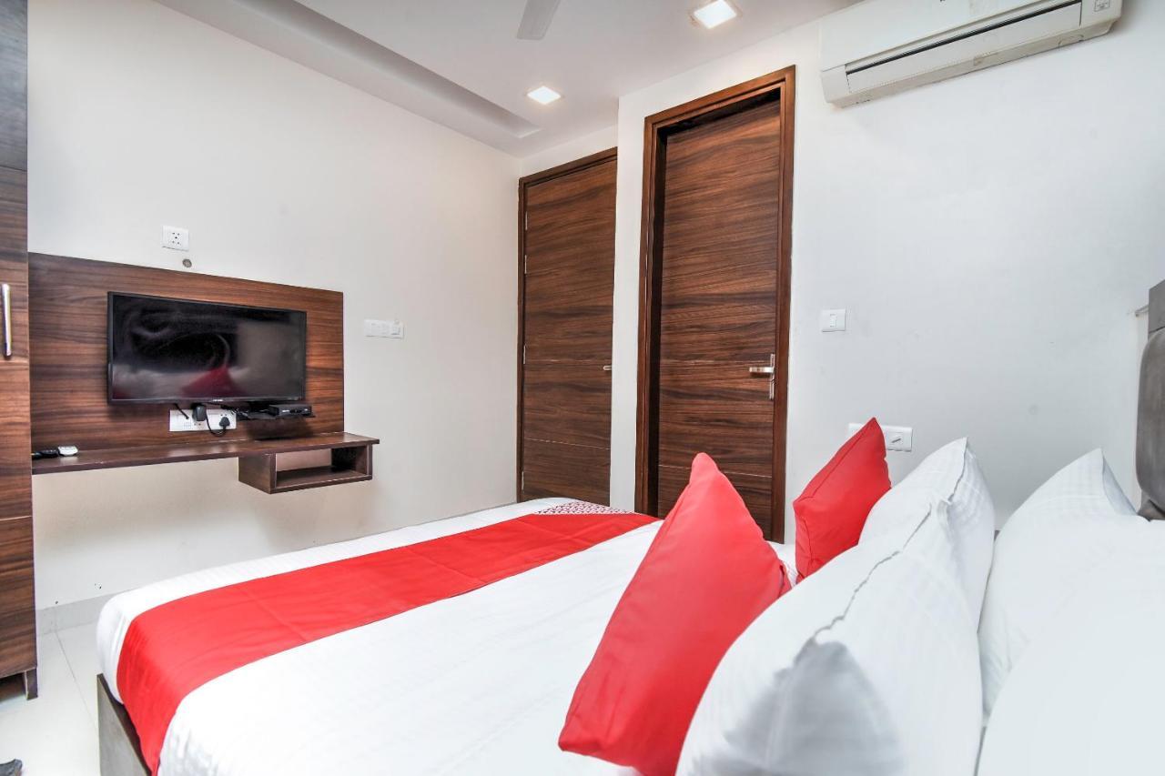 Oyo 77158 Hotel Swastik Palace Bhiwandi Exterior photo