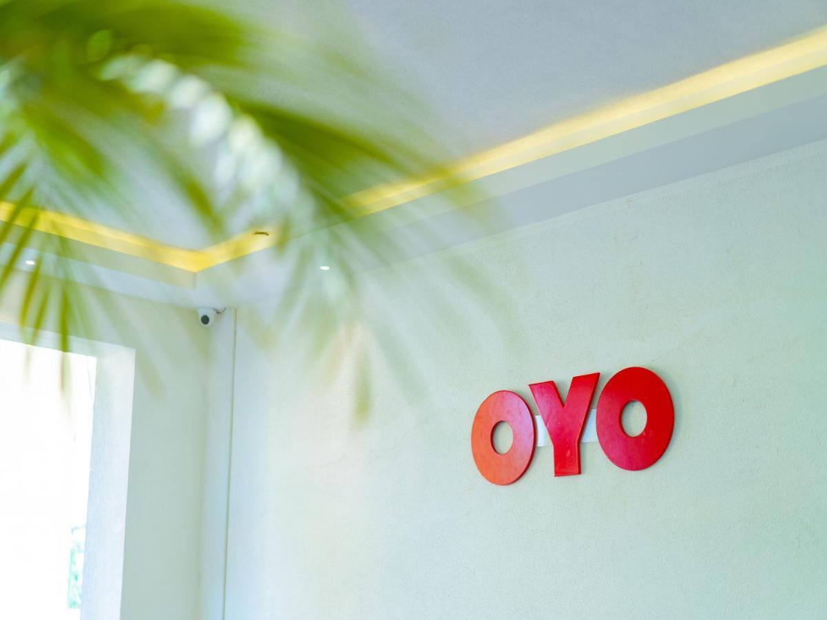 Oyo 77158 Hotel Swastik Palace Bhiwandi Exterior photo